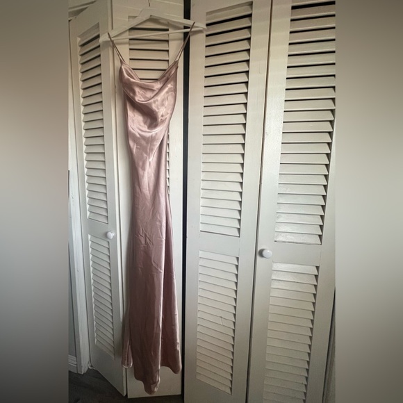Morgan & Co. Dresses & Skirts - Champagne satin dress